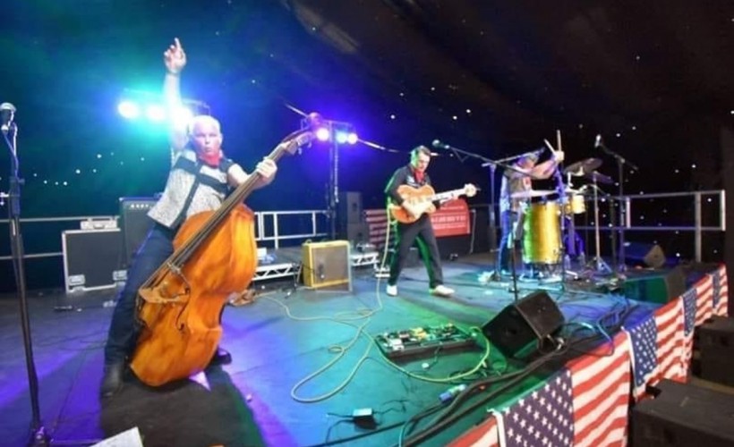 3f1ae98cbde786e0_The_Riders.jpg