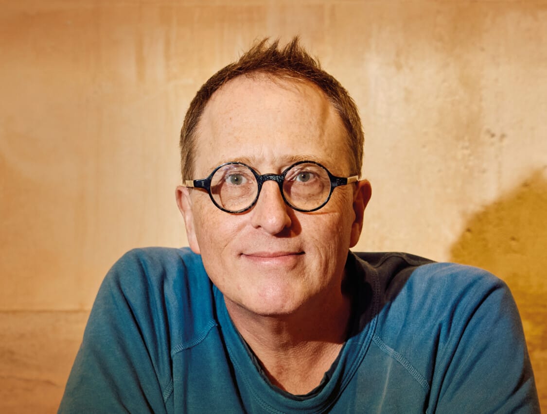 553c546bdff1d227_Enter_the_Castle_–_Jon_Ronson.jpg