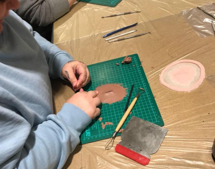 860cfa82e1e3bdfa_Sculpting,_Moulding_and_Casting_Workshop.jpg