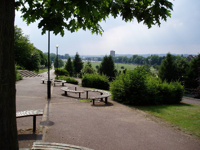 Forest_Recreation_Ground,_Nottingham_-_geograph.org.uk_-_28638-114358.jpg