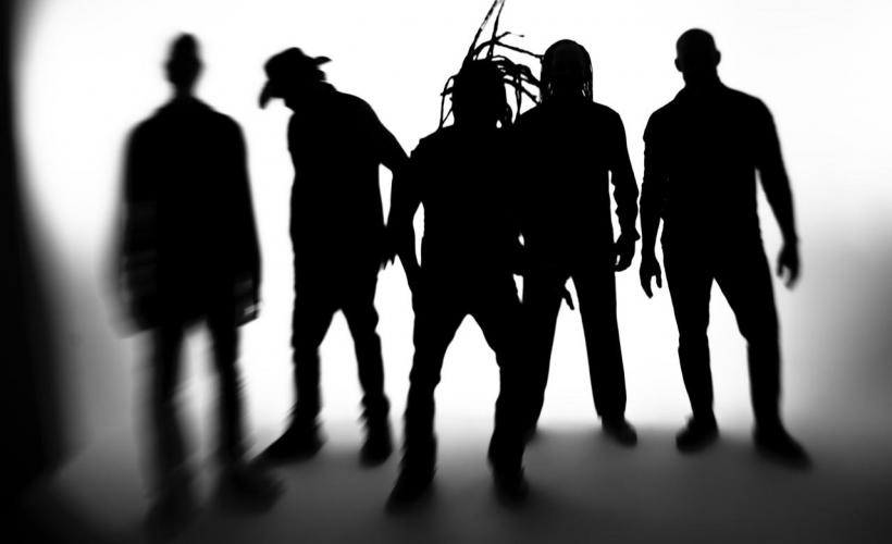 dd117362c3e4f455_Sevendust.jpg