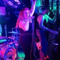 6d1d12bf56c64d82_Bedrock_Bullets_-_Live_@_Billy's.jpg