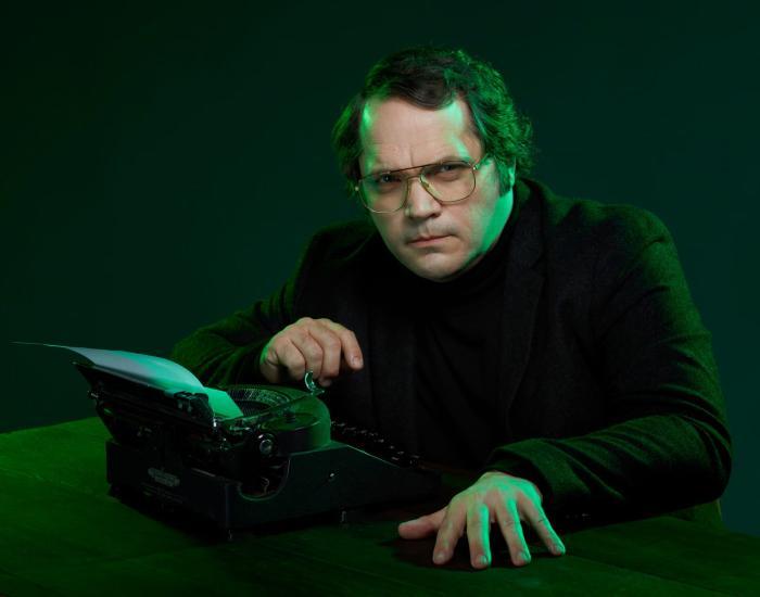 90f033757460656e_Entering_the_Darkplace__Writing_Terror-ful_Short_S.jpg