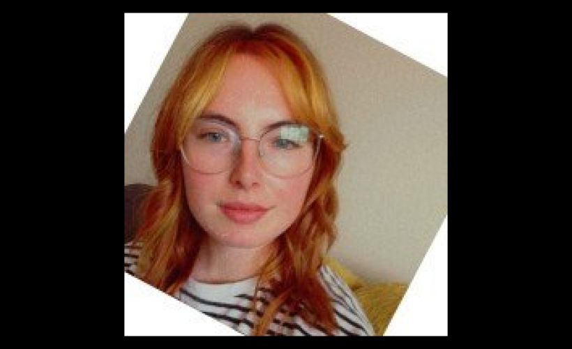 b44c44aeca5e41f3_1-2-1_With_Illustrator_Jess_Hawksworth_.jpg