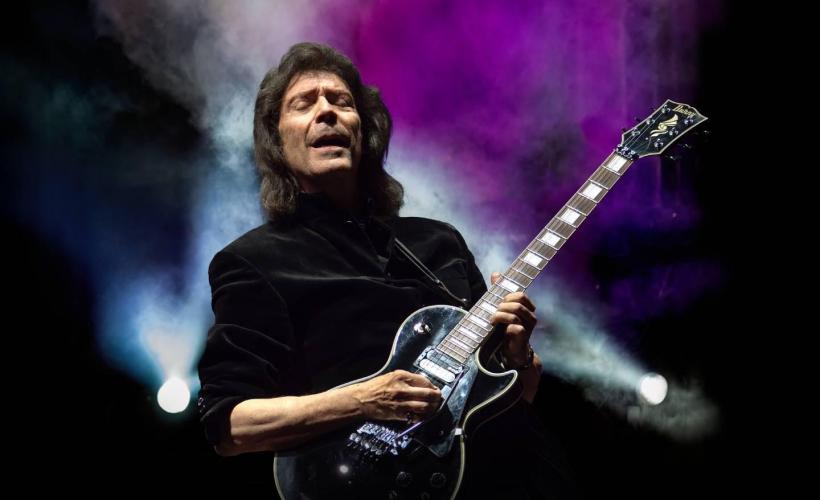 cbb3e73e3c84158f_Steve_Hackett_-_Best_of_Genesis_&_Solo_Gems.jpg