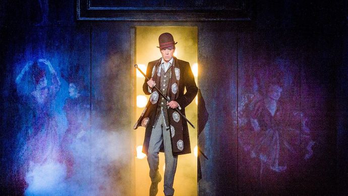 f00f004e3de3591c_Touch_Tour_-_Opera_North_-_Don_Giovanni.jpg