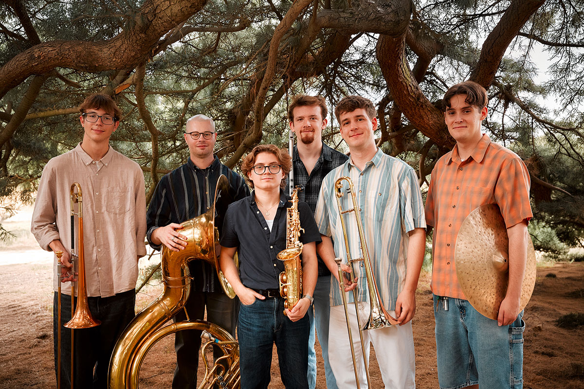 97857ea5ce4d6ed3_Southbound_Folk_[Folk_Jazz].jpg