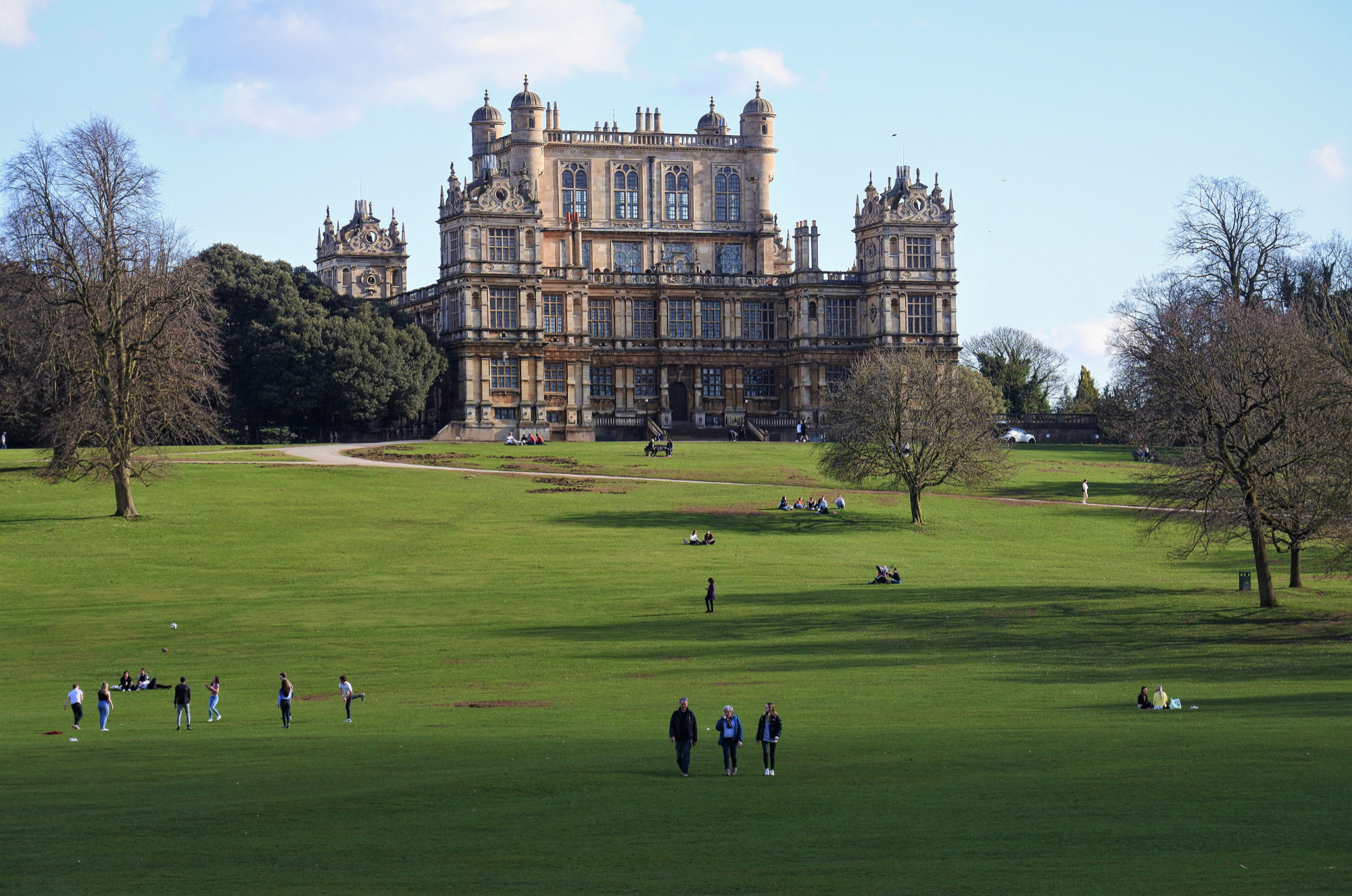 Wollaton_Hall_photo-114358.jpg