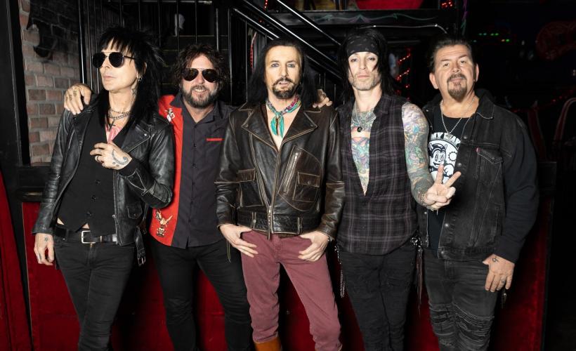 90a7f9519752186b_LA_Guns.jpg