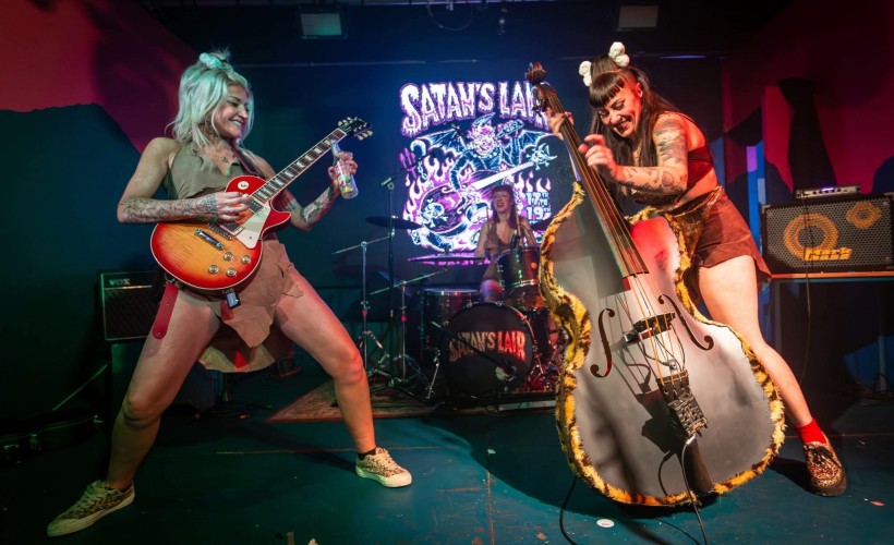c72e66bb0d2ae055_Cavegirl_and_The_Neandergals.jpg