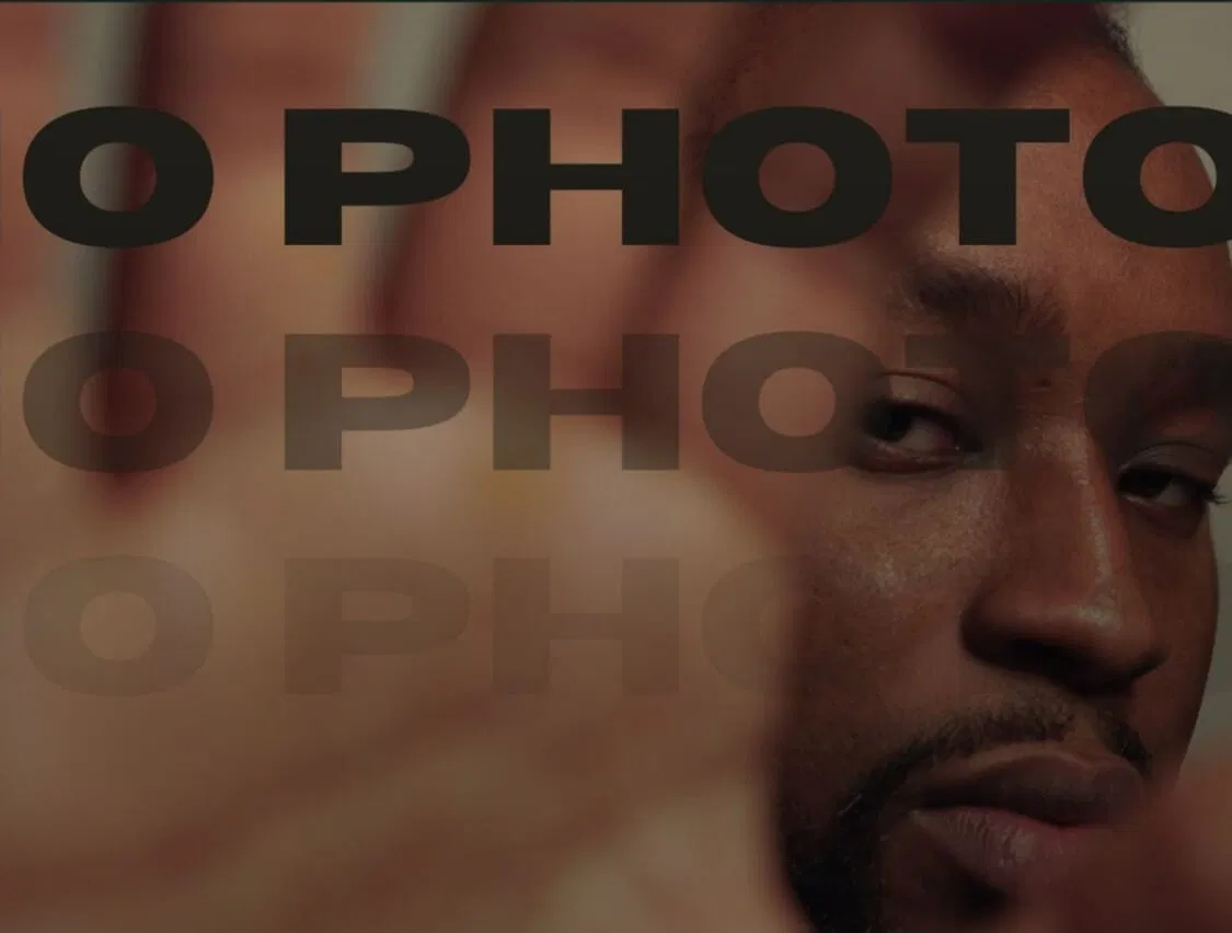 27142a19993b5710_Please,_No_Photos.webp
