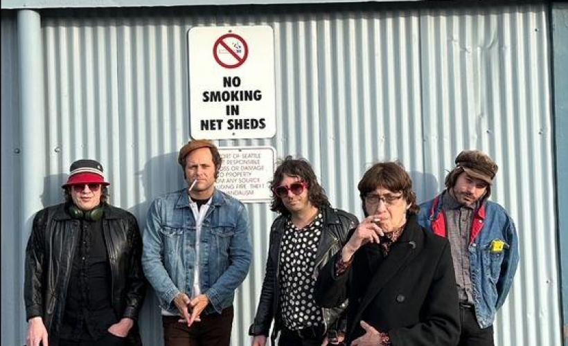 4ab7f8d907d6e575_Flamin'_Groovies.jpg
