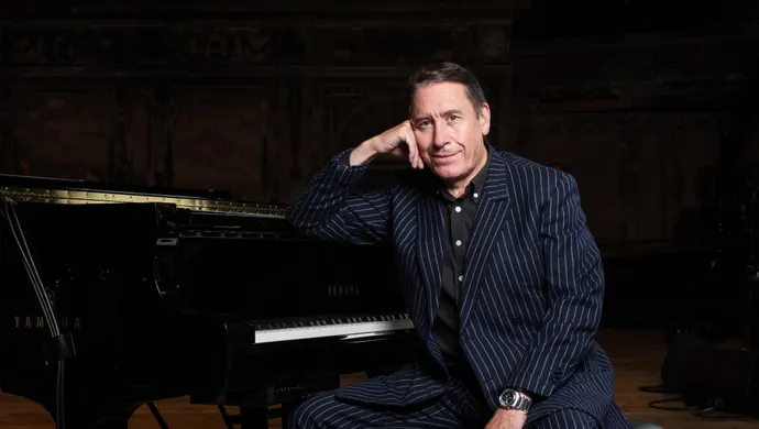 2d609885c9a5f726_Jools_Holland.webp