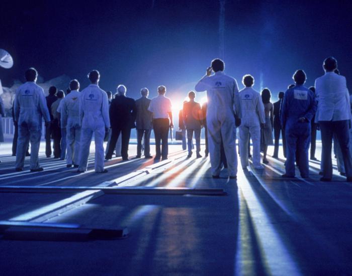 8b8d487c8647e2e1_Close_Encounters_of_the_Third_Kind.jpg