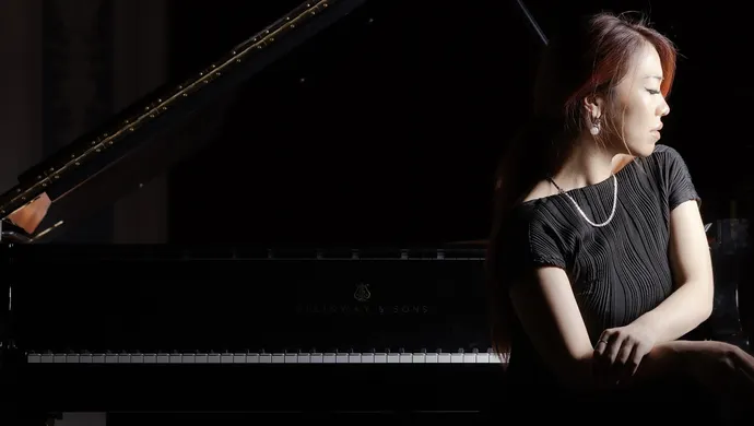 6dfb4b20ef26e754_Sunday_Piano_Series.webp
