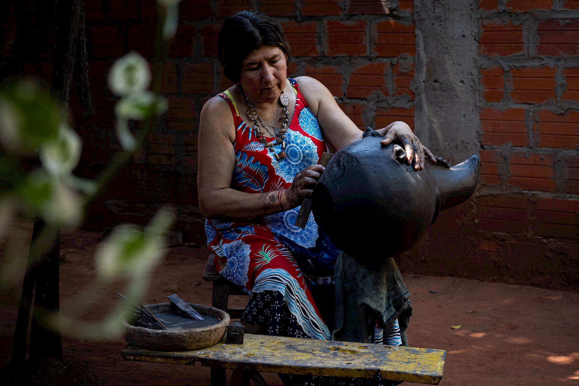 julia_isidrez__photo_by_baro_brizuela_and_juana_barreto__courtesy_of_gomide_co_and_julia_isidrez__5.1900x0-125456.jpg