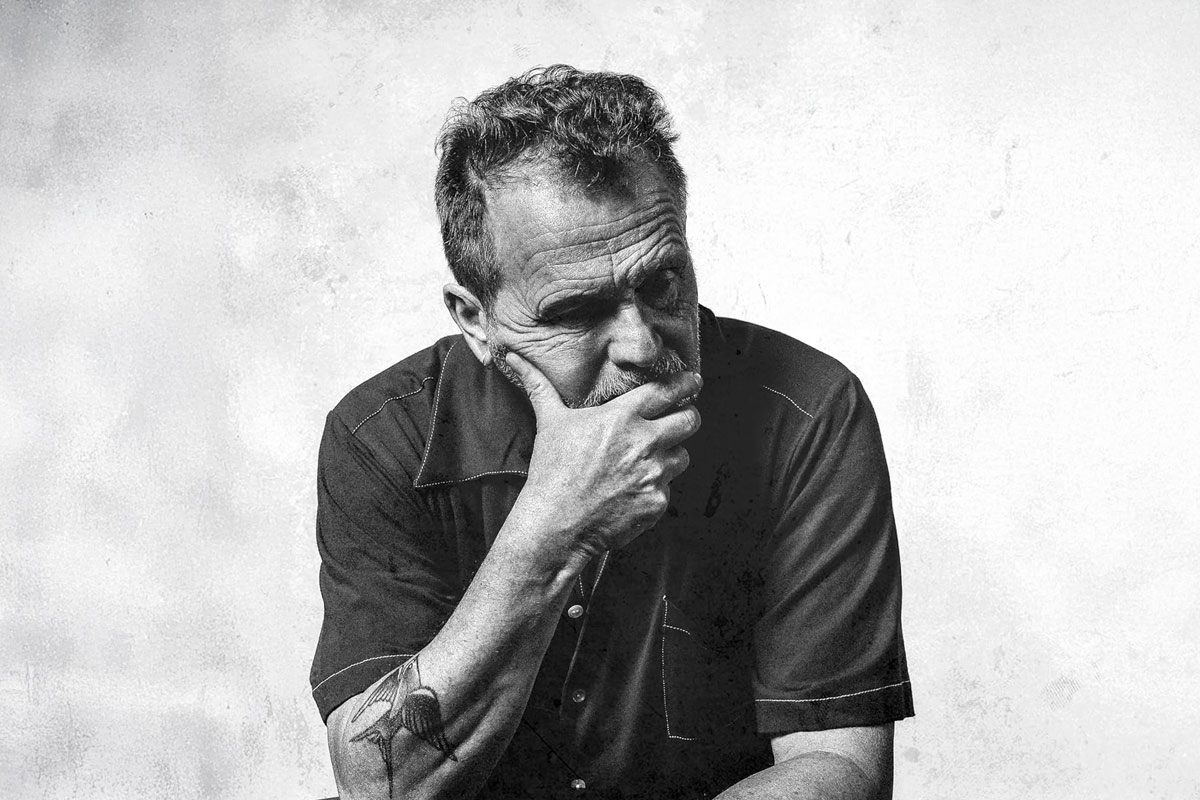 5f6cb2629c58548d_Folkroom_Presents__Martin_Simpson.jpg