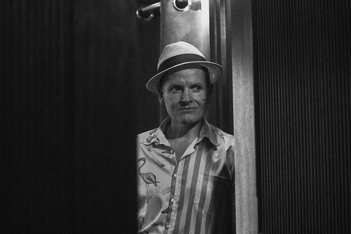 6.6-Joe-Stilgoe-114492.jpg